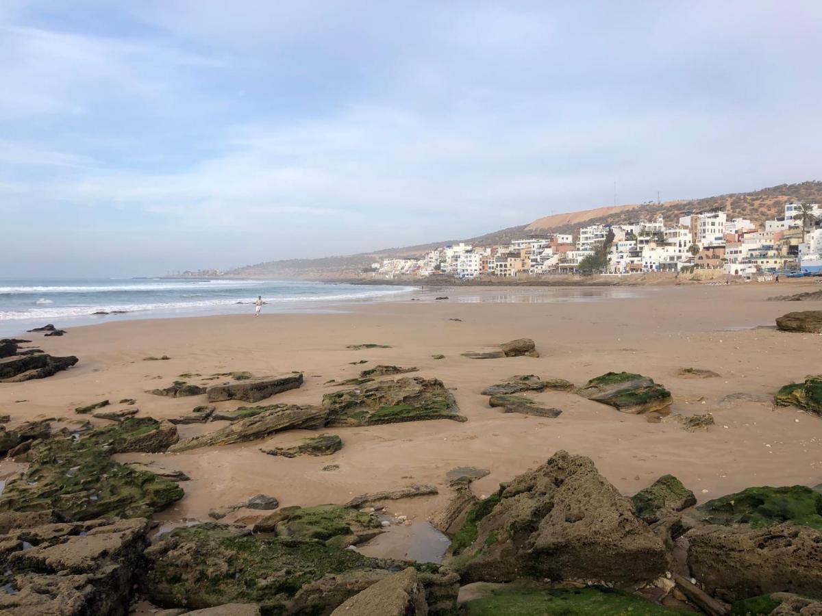 Surf & Skate Hostel Taghazout Exterior photo